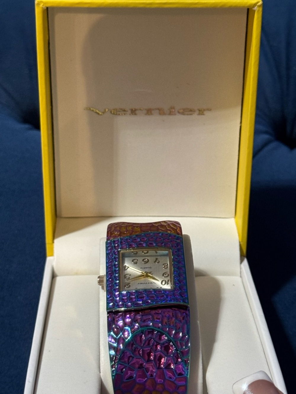 Vernier Purple Iridescent Textured Bracelet Watch